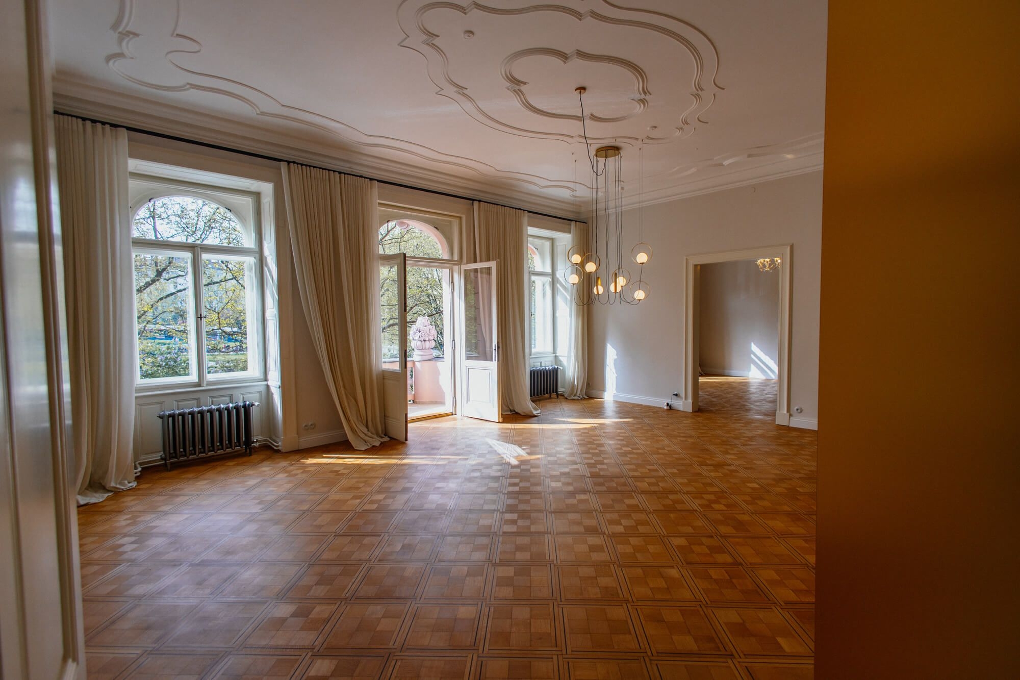 Reconstruction of First Republic apartments - Prague undefined 3