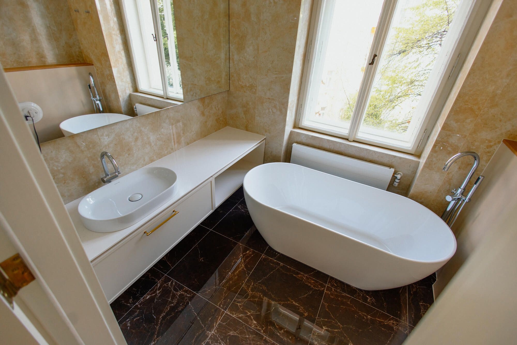 Reconstruction of First Republic apartments - Prague undefined 1